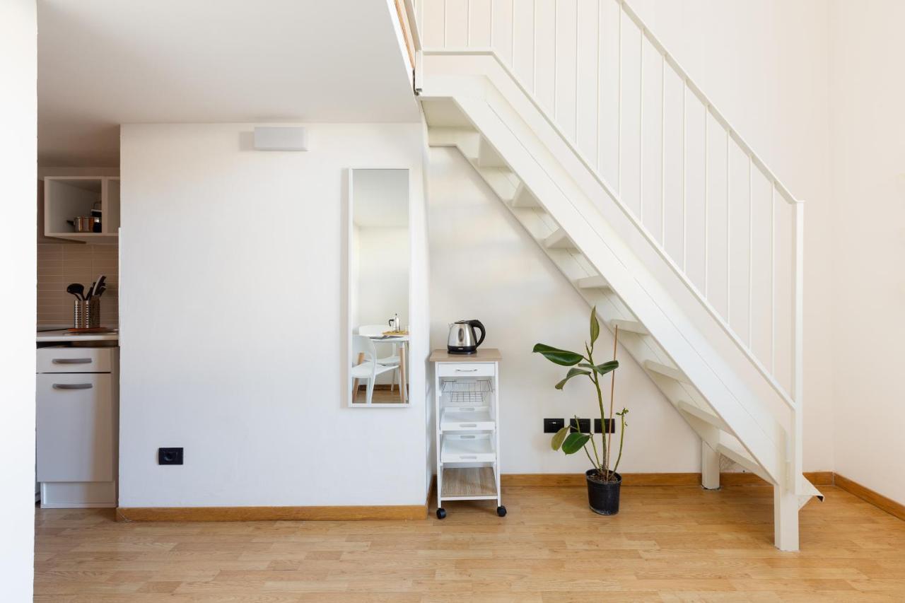 Central Studio Apts Milano-Corso Magenta Apartment ภายนอก รูปภาพ