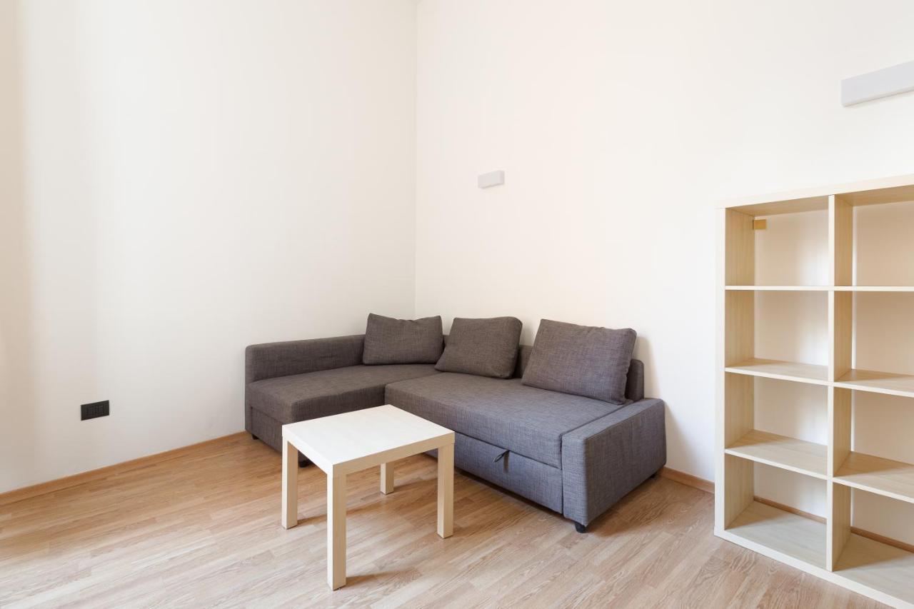 Central Studio Apts Milano-Corso Magenta Apartment ภายนอก รูปภาพ